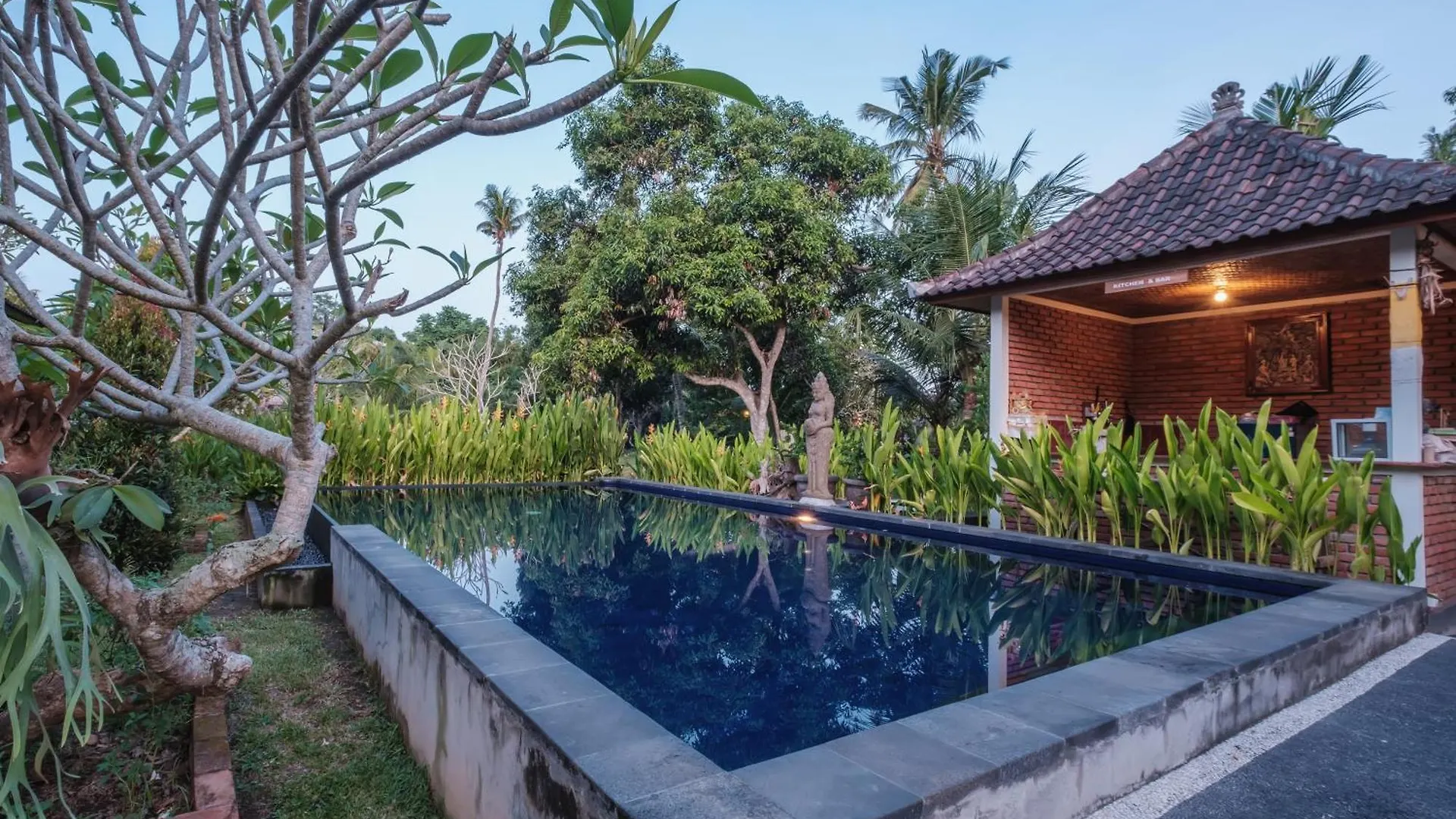Dhiari Guest House Ubud Indonesien